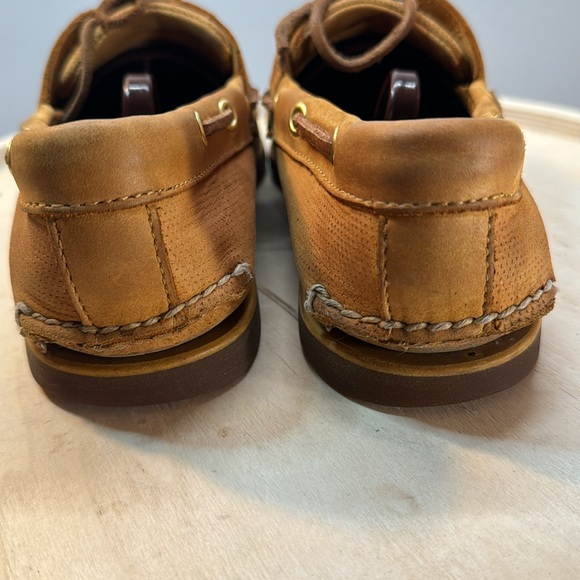 SOLD! - Picture 5 of 9